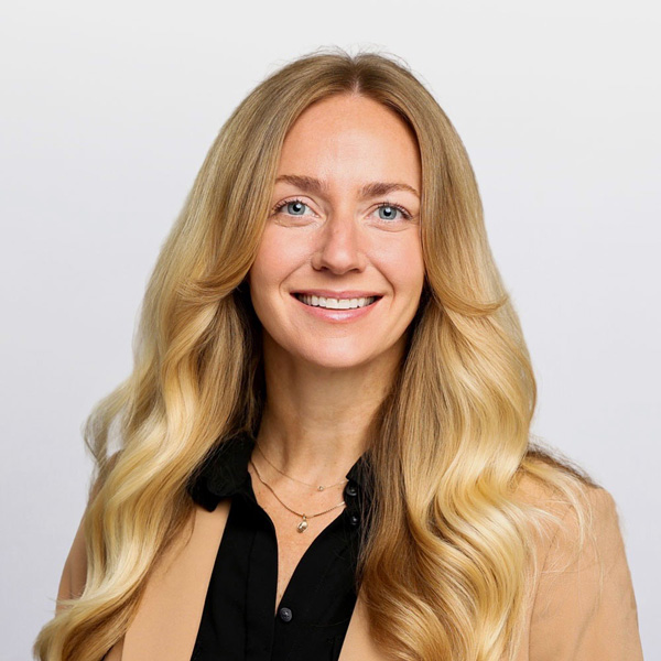 Emily Andrukonis headshot